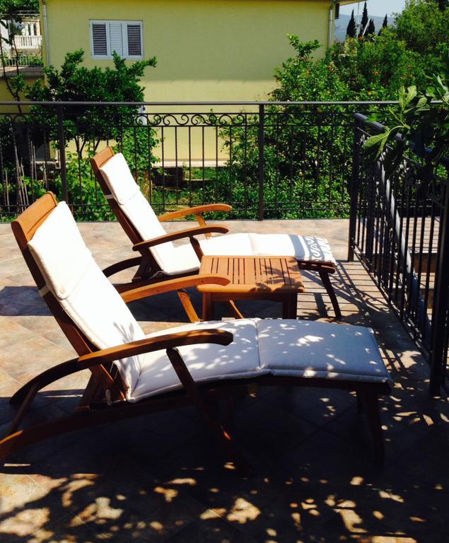 Apartmani Tivat Kaludjerovic Oda fotoğraf